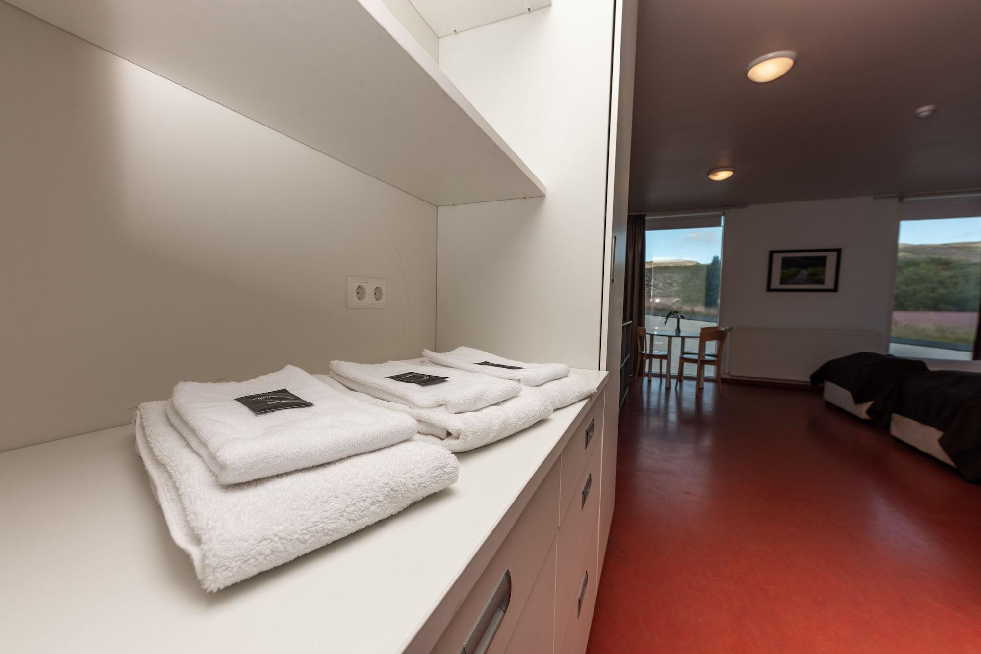 Hotel Bifroest מראה חיצוני תמונה