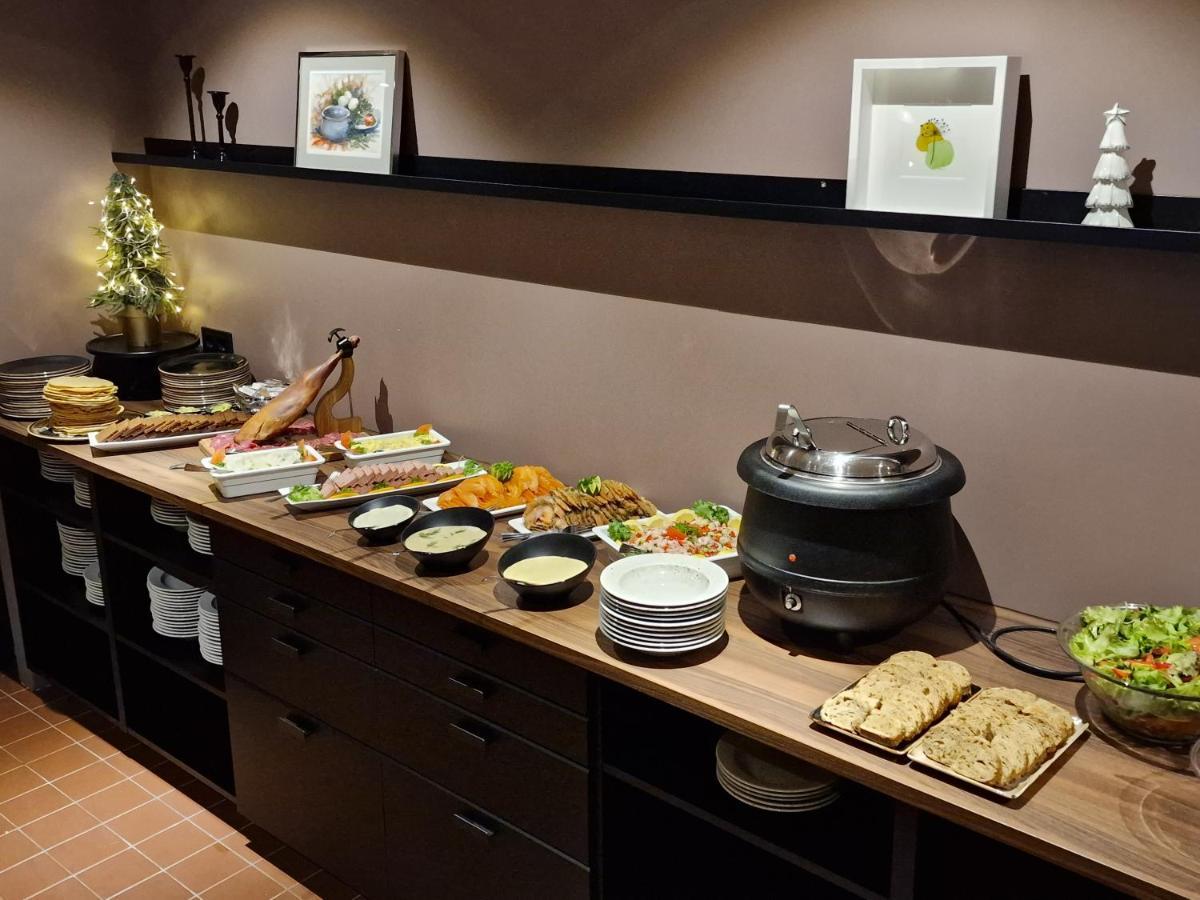 Hotel Bifroest מראה חיצוני תמונה
